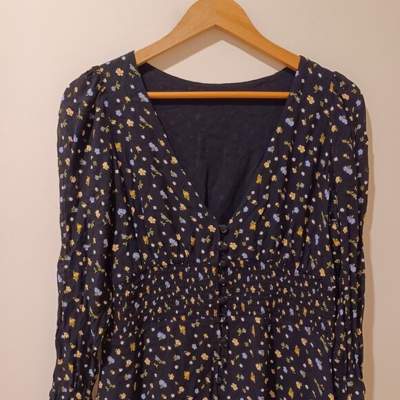 Reformation Alani Posie Mini Dress Black Ditsy Floral Smocked V Neck Size 12 - Picture 5 of 11